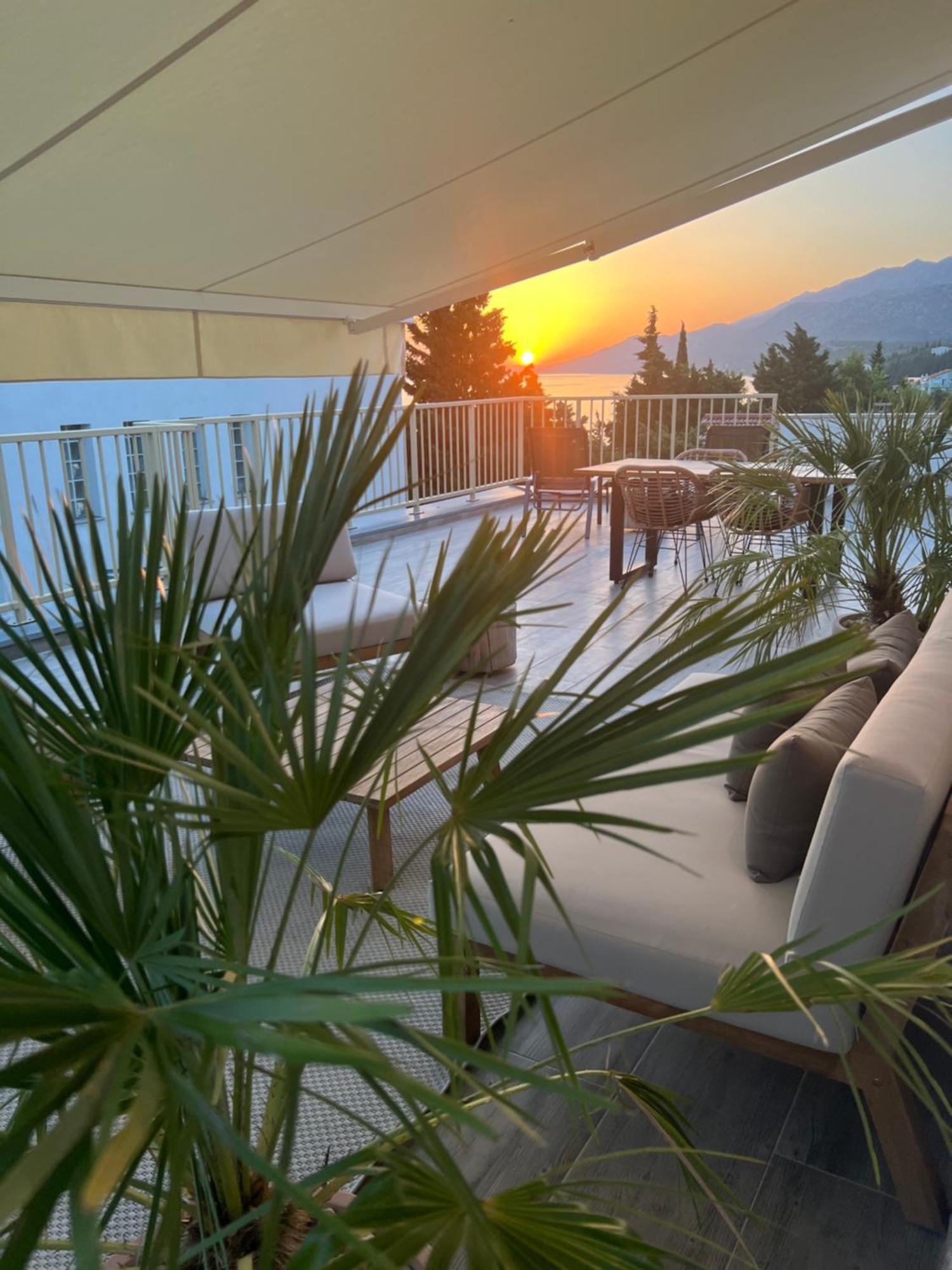 Sunset Huus Daire Starigrad Paklenica Dış mekan fotoğraf